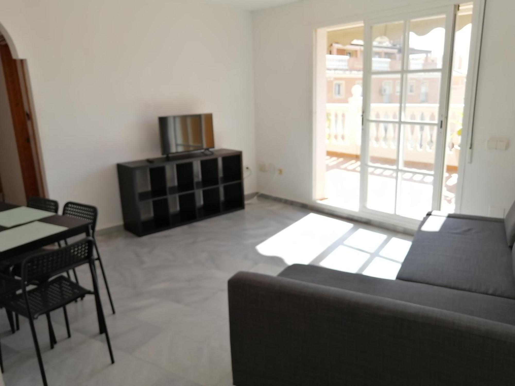 Lovely Penthouse In Front Of The Beach With Free Parking Malaga Exterior photo